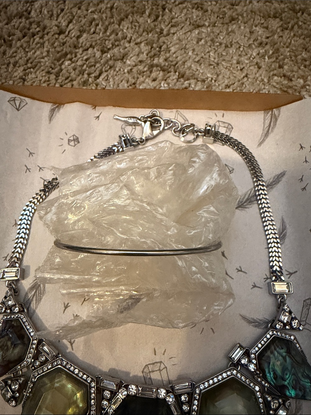 Chloe + Isabel statement necklace and bracelet - Picture 3 of 5